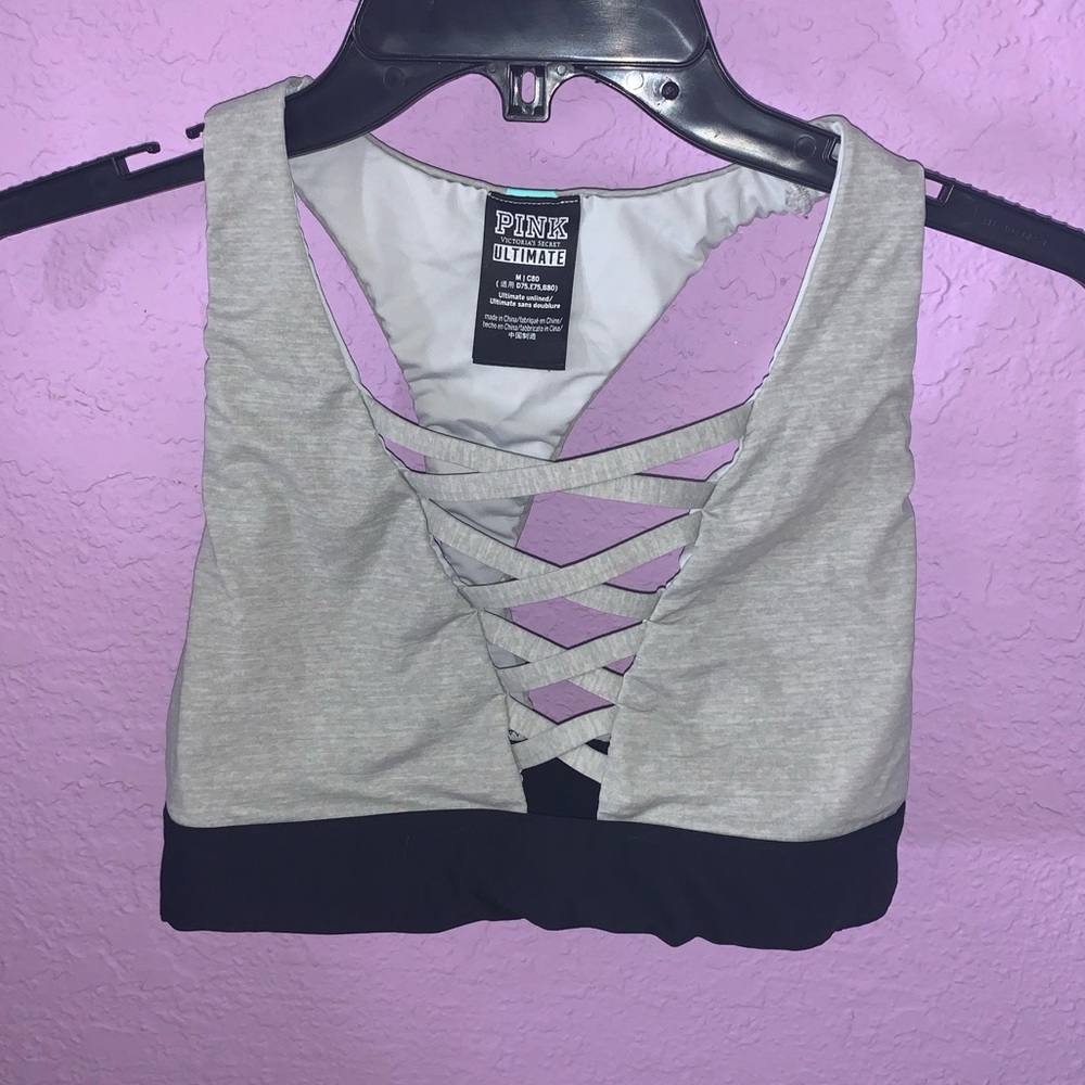 VS PINK ULTIMATE STRAPPY FRONT SPORTS BRA